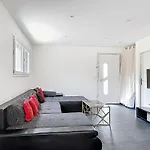 Maison Spacieuse Equipee Dolet Apartment